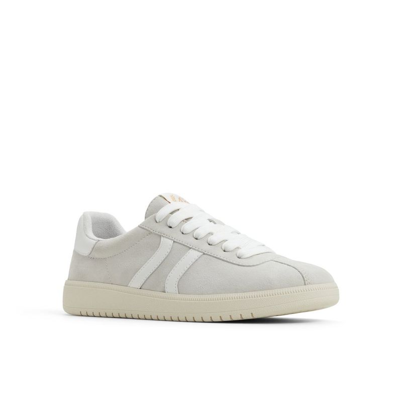 CHICSNEAKER050.3