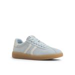 CHICSNEAKER499.3