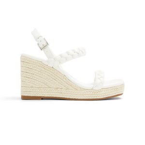 CALL IT SPRING ZAP SANDALIA SIENNAH